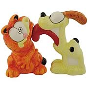 Garfield and Odie Salt and Pepper Shaker Set